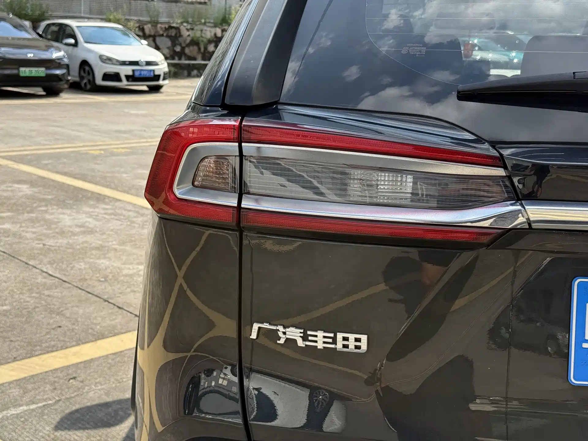 Фото 6 - Toyota Wildlander