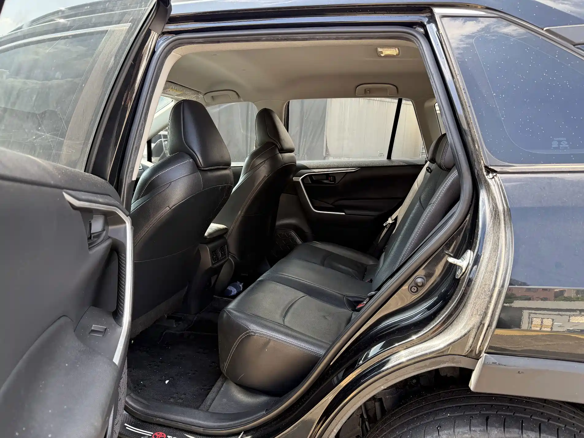 Фото 9 - Toyota Wildlander