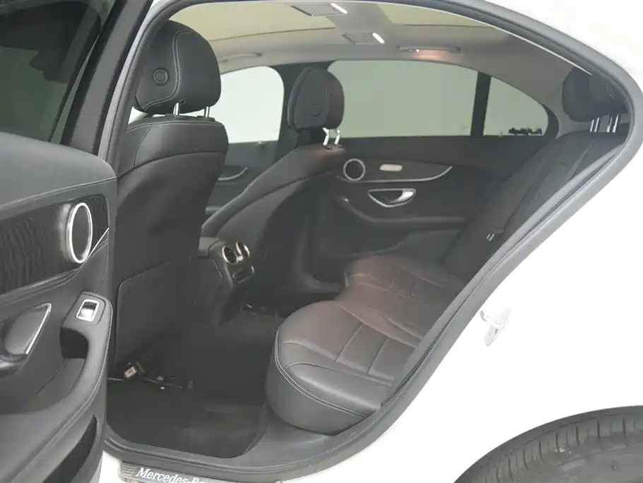 Mercedes-Benz C-Class 2019 Facelift C 260 L Sport фото 11