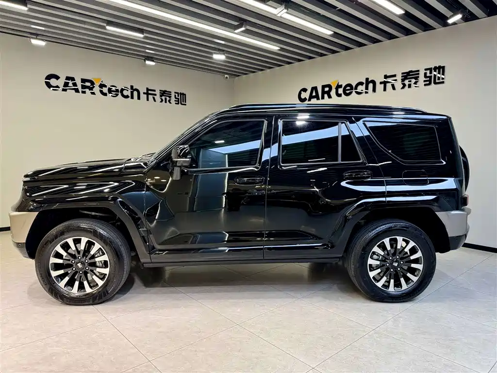 Tank 700 New Energy 2024 Hi4-T Extreme Edition фото 7
