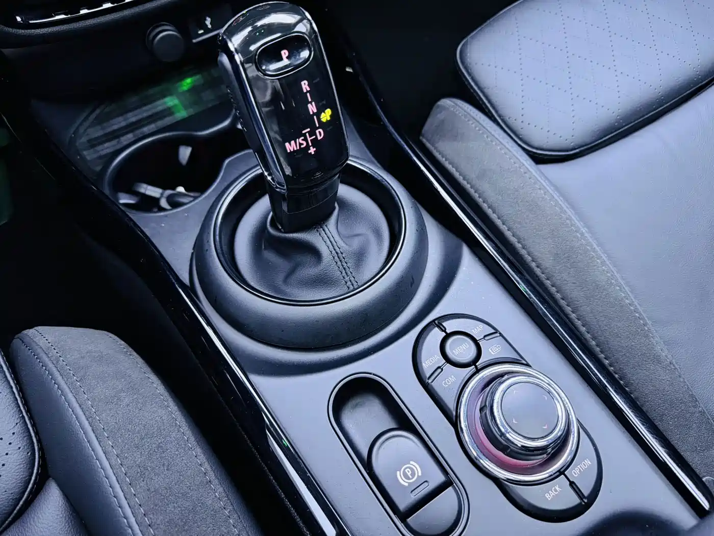 MINI CLUBMAN 2022 2022 1.5T COOPER Connoisseur