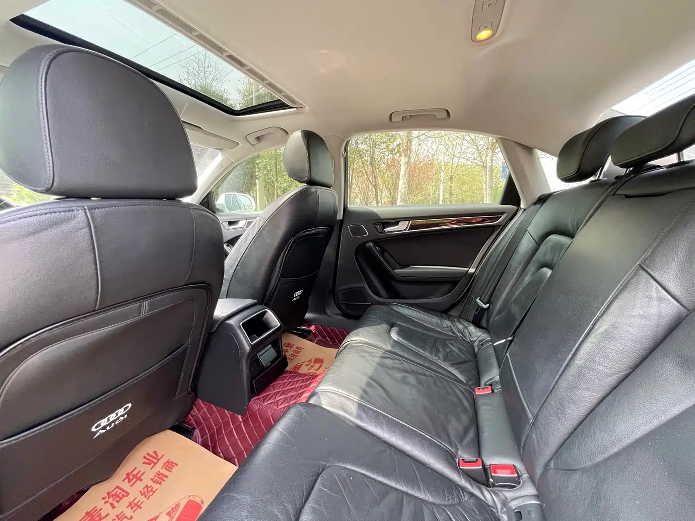 Audi A4L 2013 35 TFSI Automatic Comfort фото 9