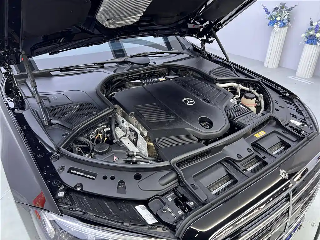 MERCEDES-BENZ S CLASS