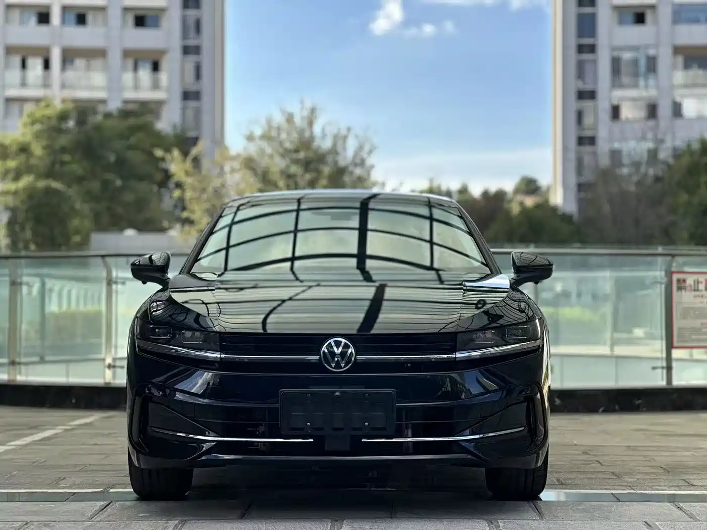 Volkswagen Magotan 2026 2026  300TSI Premium Edition Eye-catcher