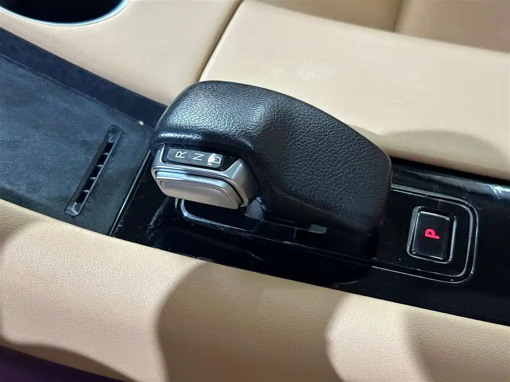 AITO Wenjie AITO M5 2022 Extended Range AWD Flagship фото 23