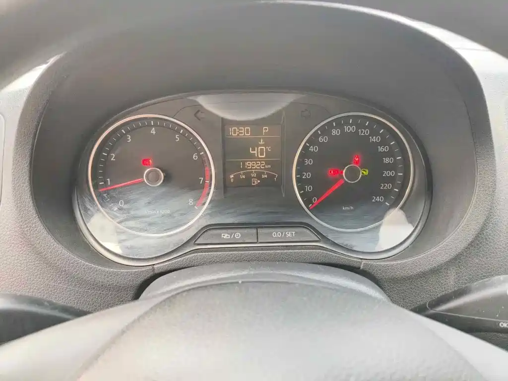 Фото 4 - Volkswagen Polo