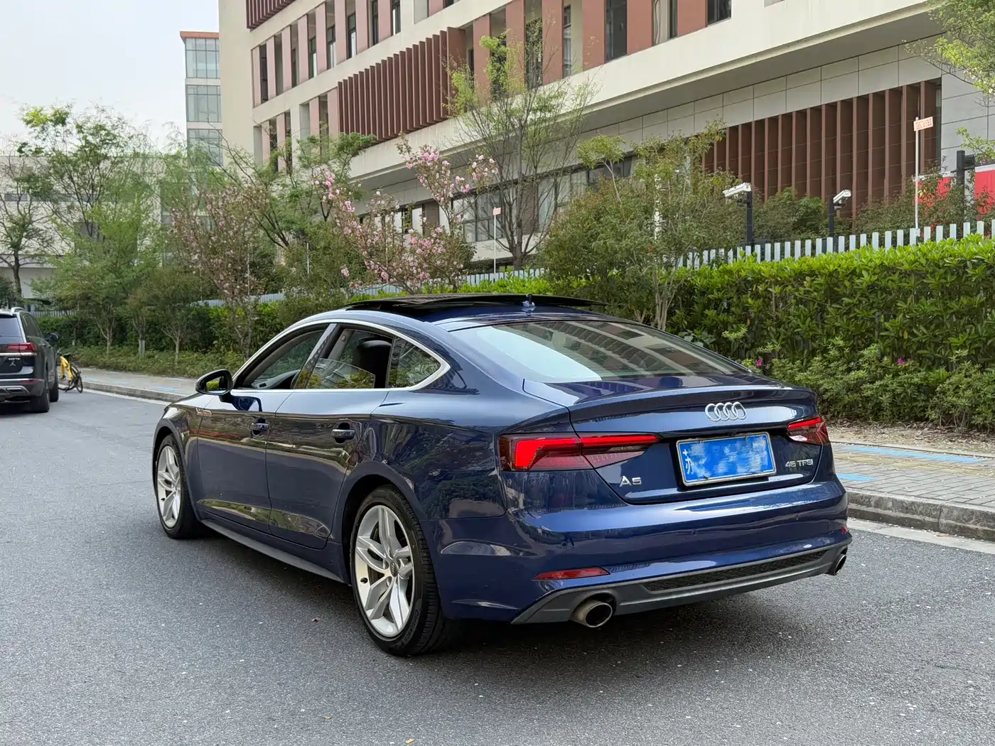 Audi A5 (Import) 2017 Sportback 45 TFSI Fashion фото 4