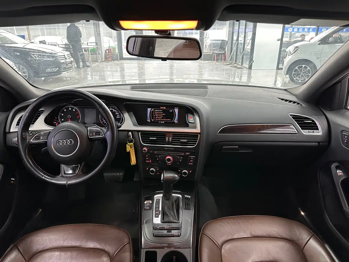 Audi A4L 2015 35 TFSI Auto Comfort фото 7