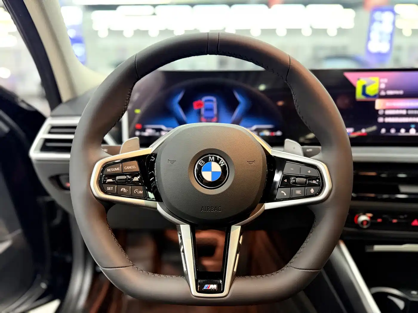 BMW 3 Series 2025 325Li M Sport Package фото 12