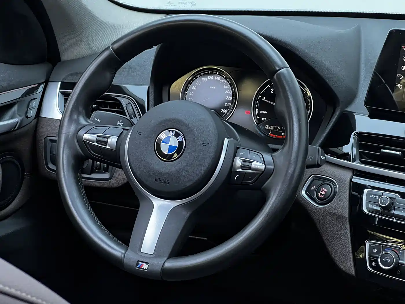 BMW X1 2020 sDrive20Li Premium Edition фото 21