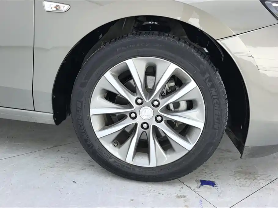 Buick GL6 2019 Model 18T 6-Seater Connected Luxury Version China V фото 6
