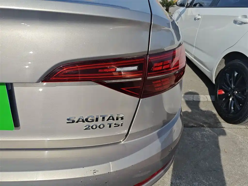 Volkswagen Sagitar 2019 200TSI DSG Comfort Edition China VI фото 8