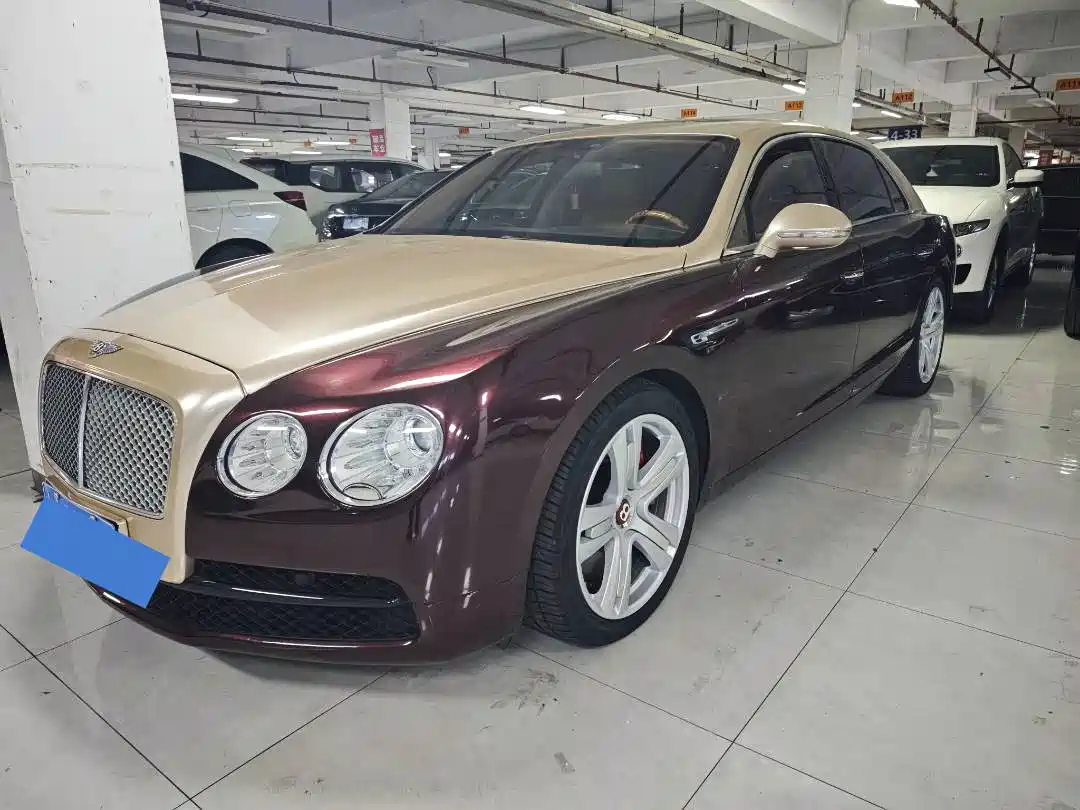 صورة 1 - Bentley Flying Spur