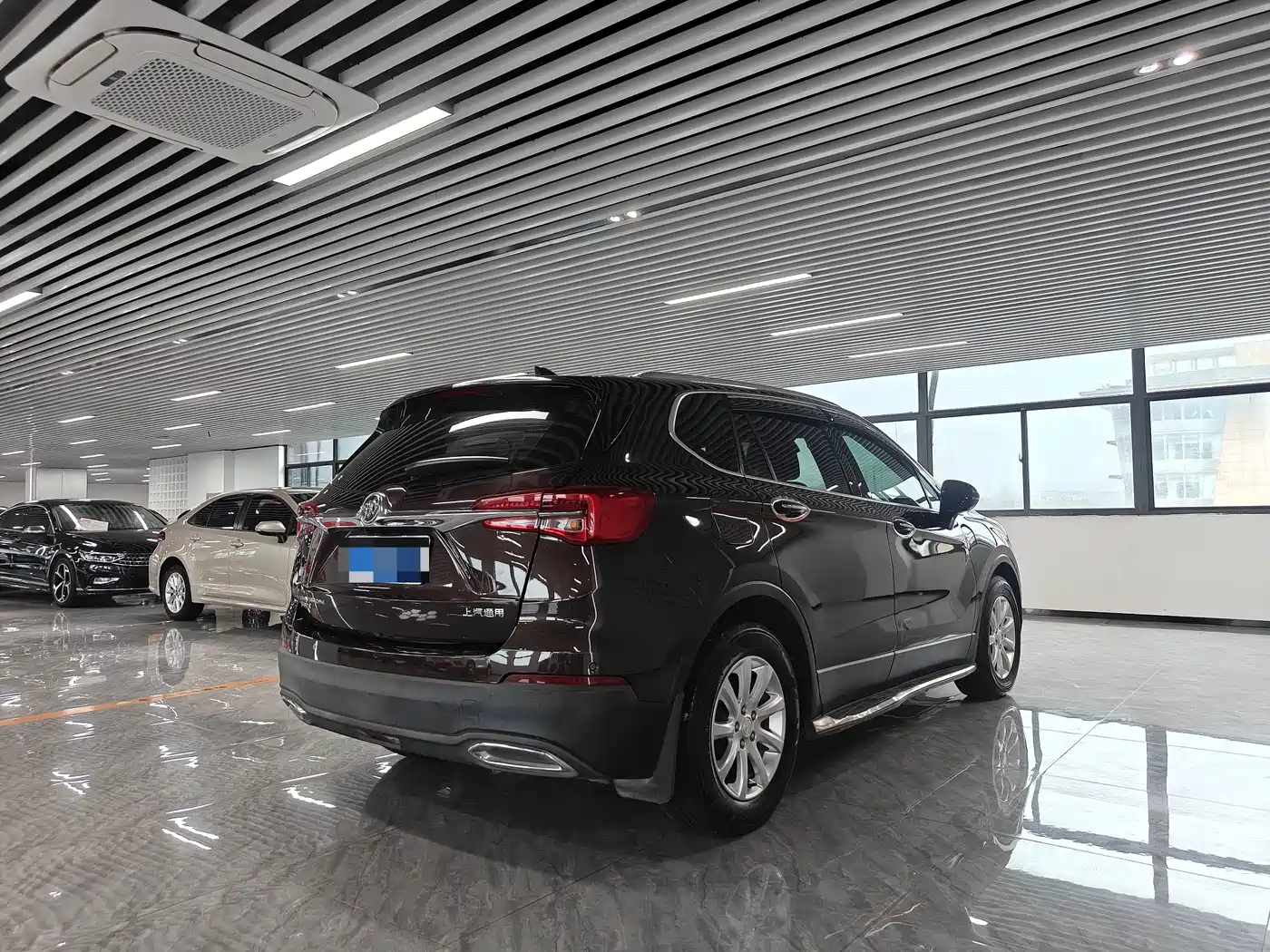 Фото 6 - Buick Envision Plus