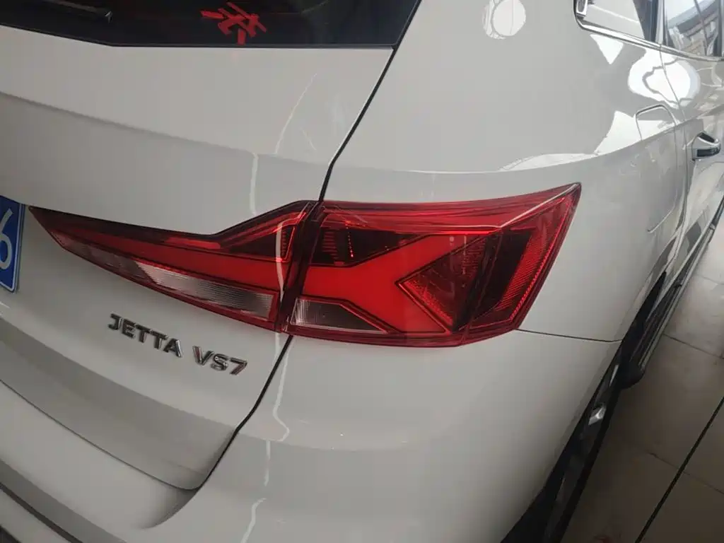 Фото 8 - Jetta VS7