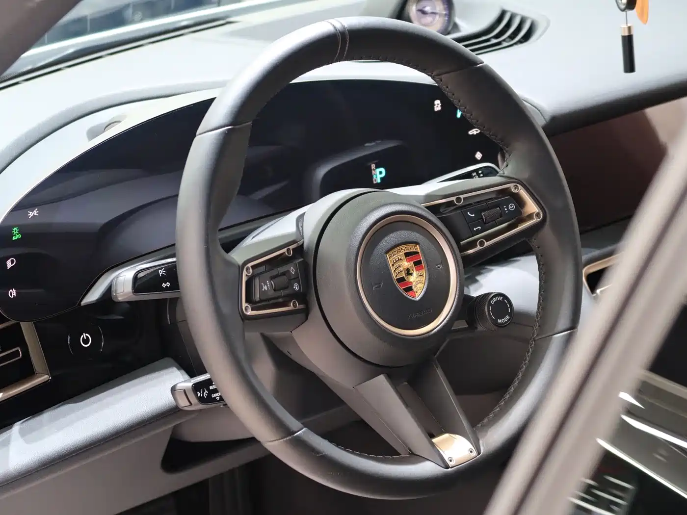 Porsche Taycan 2020 2019 Taycan 4S