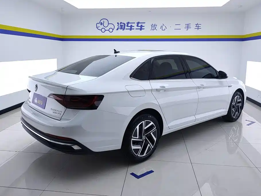 Volkswagen Sagitar, миниатюра 3