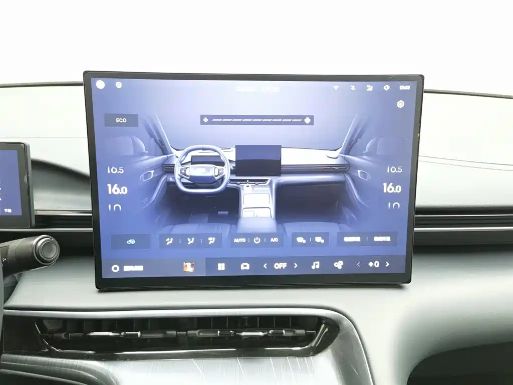 GEELY GALAXY GALAXY E5