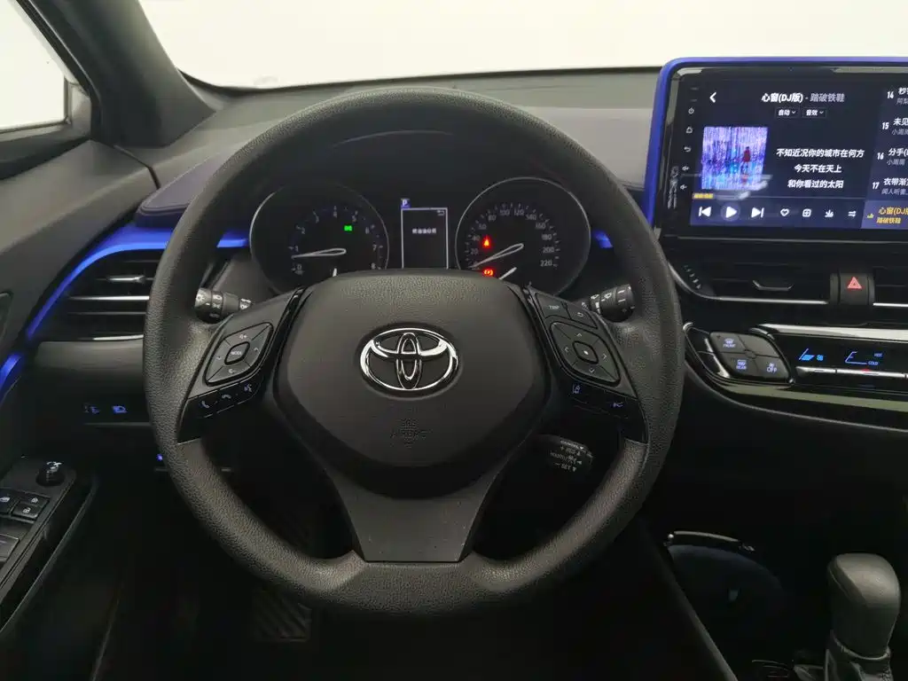 Toyota IZOA 2021 2020 2.0L Yi Xiang Edition