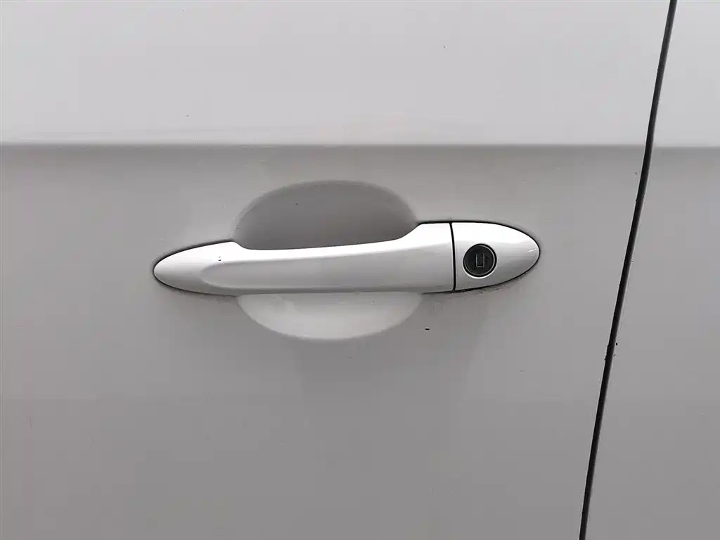 Buick Excelle 2019 18T Auto Connected Elite China VI фото 18