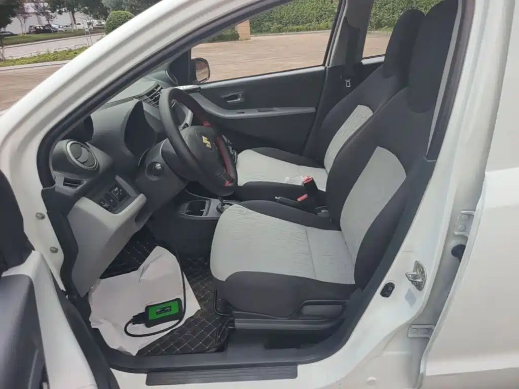 Suzuki Alto 2017 2013 1.0L Automatic Deluxe