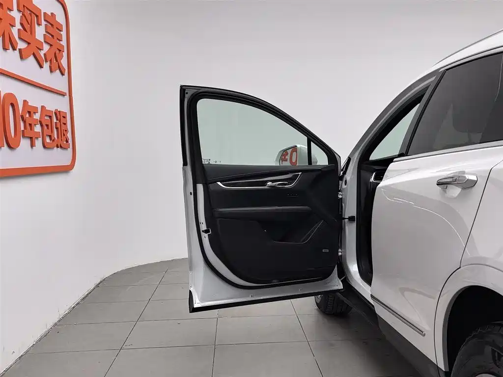 Cadillac XT5 2020 Facelift 28T Luxury Model фото 8