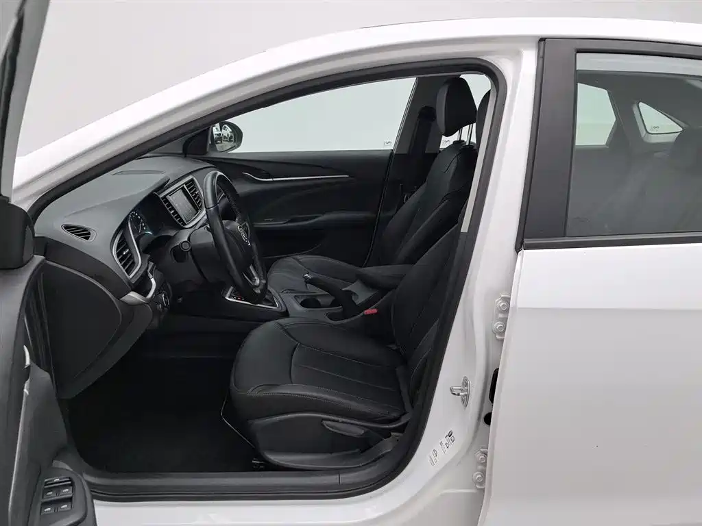 Buick Excelle 2019 18T Auto Connected Elite China VI фото 10