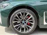 Фото 16 - BMW 7 Series