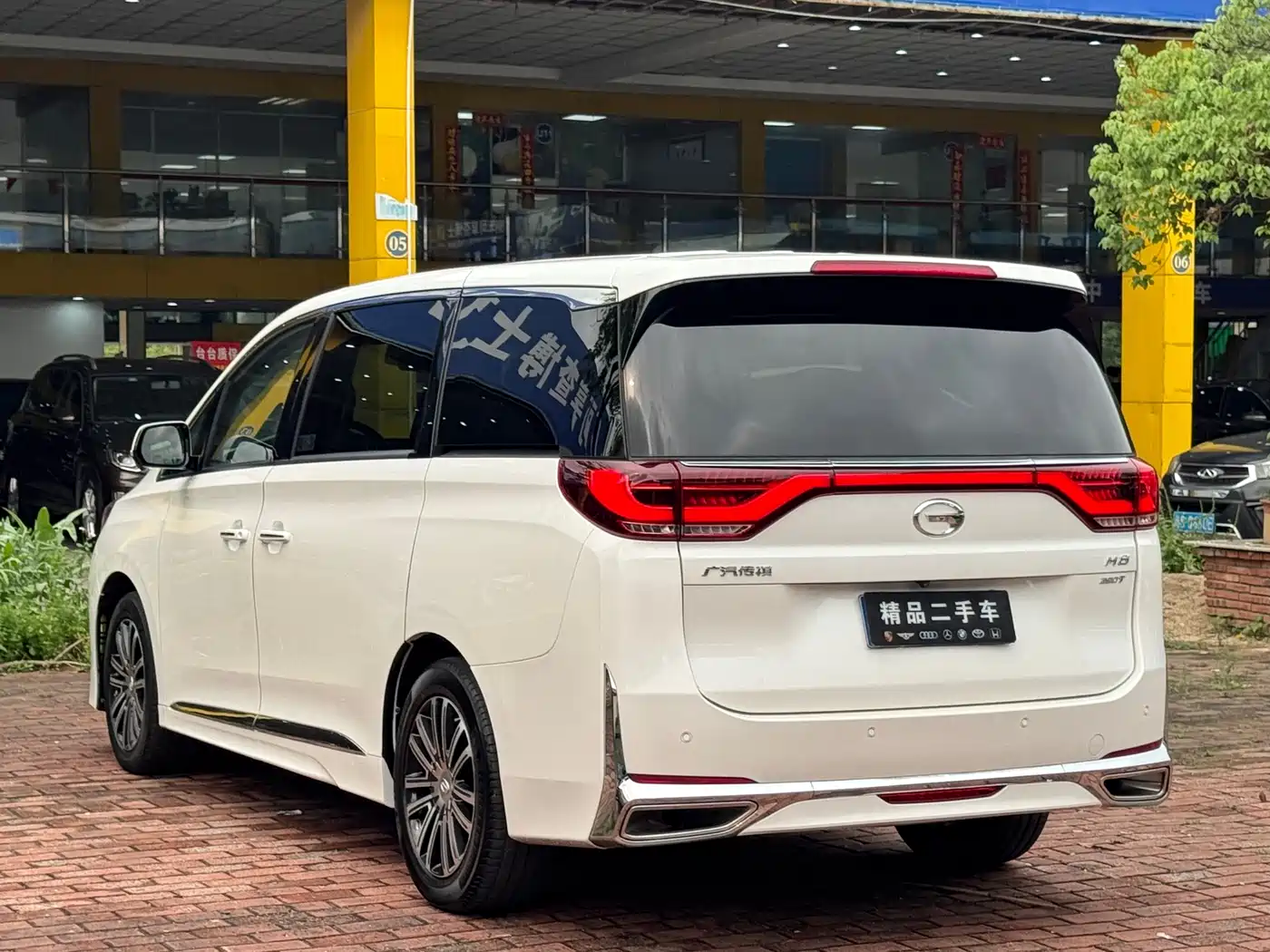 GAC Trumpchi Trumpchi M8 2021 Leading Show Series 390T Ultimate Edition фото 21