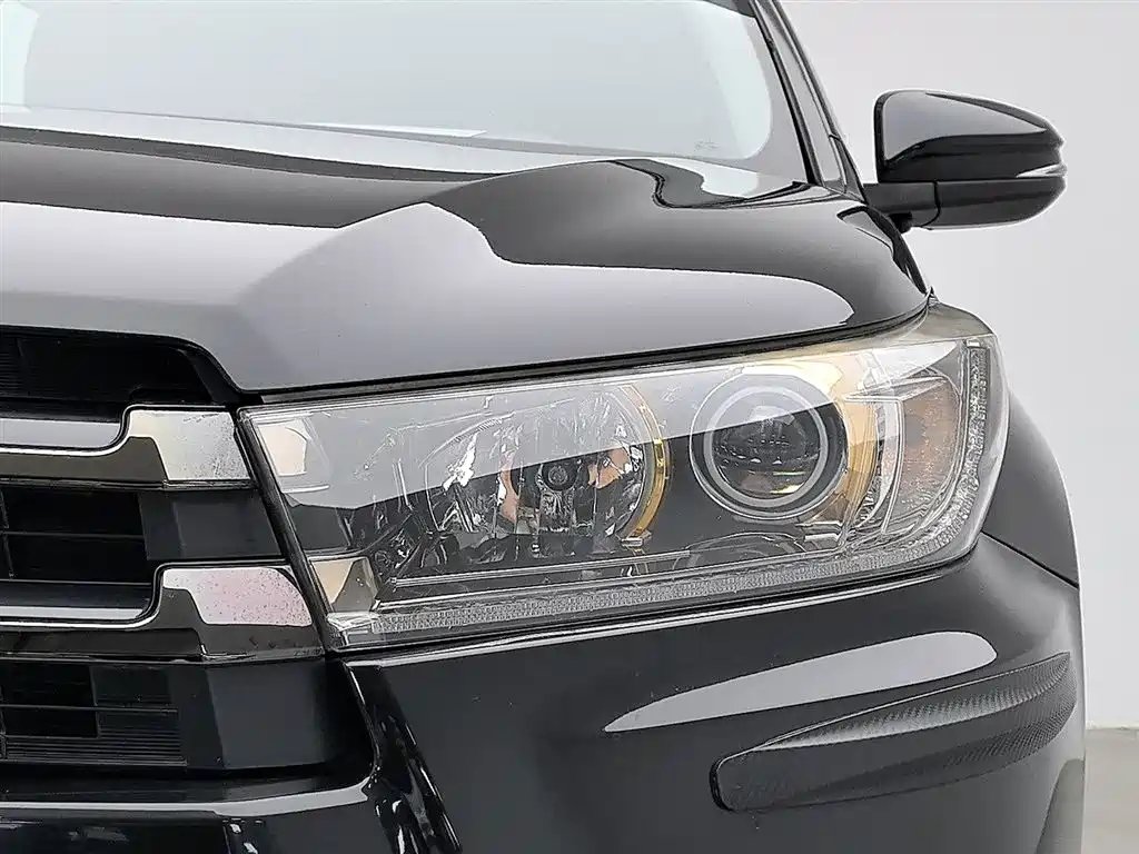 Toyota Highlander 2018 Model 2.0T 4WD Knight Edition 7-Seater China VI фото 7