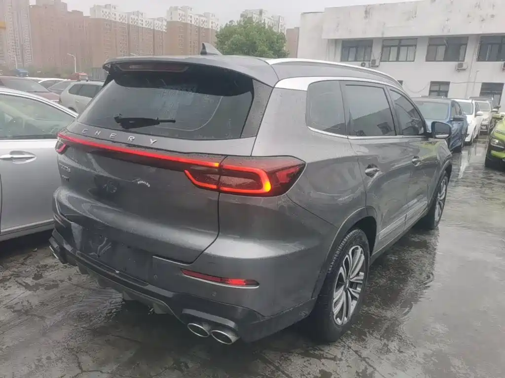 Фото 7 - Chery Tiggo 8