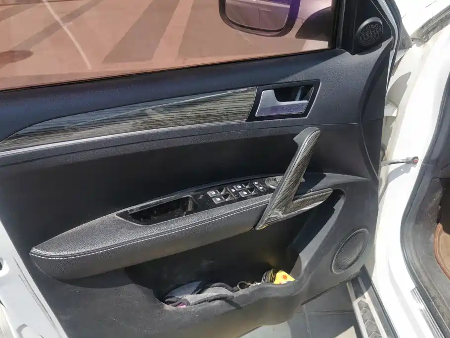 Zotye T600 2015 2015 1.5T Manual Luxury