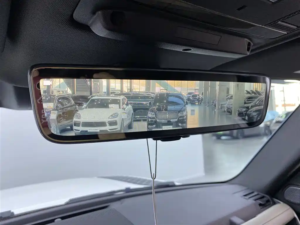 Land Rover Defender 2022 90 2.0T P300 X-DYNAMIC HSE фото 19
