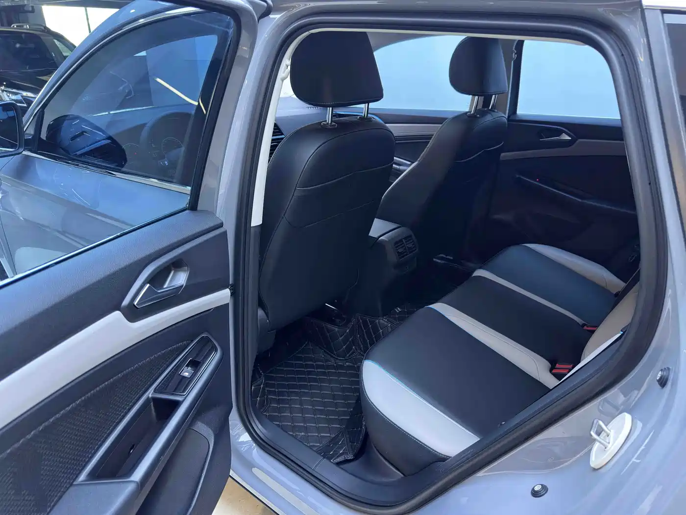 Jetta VS5 2024 2023 280TSI Auto Highlight Comfort Type