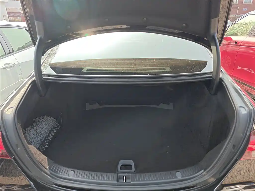 Mercedes-Benz E-Class 2023 Facelift E 300 L Fashion фото 19