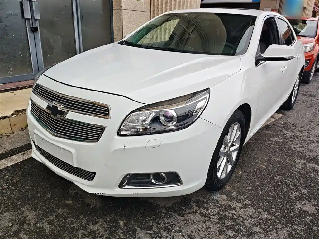 Chevrolet Malibu 2014 2.0L Automatic Luxury фото 2