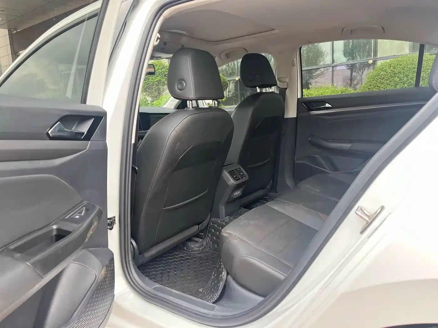 Volkswagen Bora 2021 1.5L Automatic Elite Smart Edition фото 5