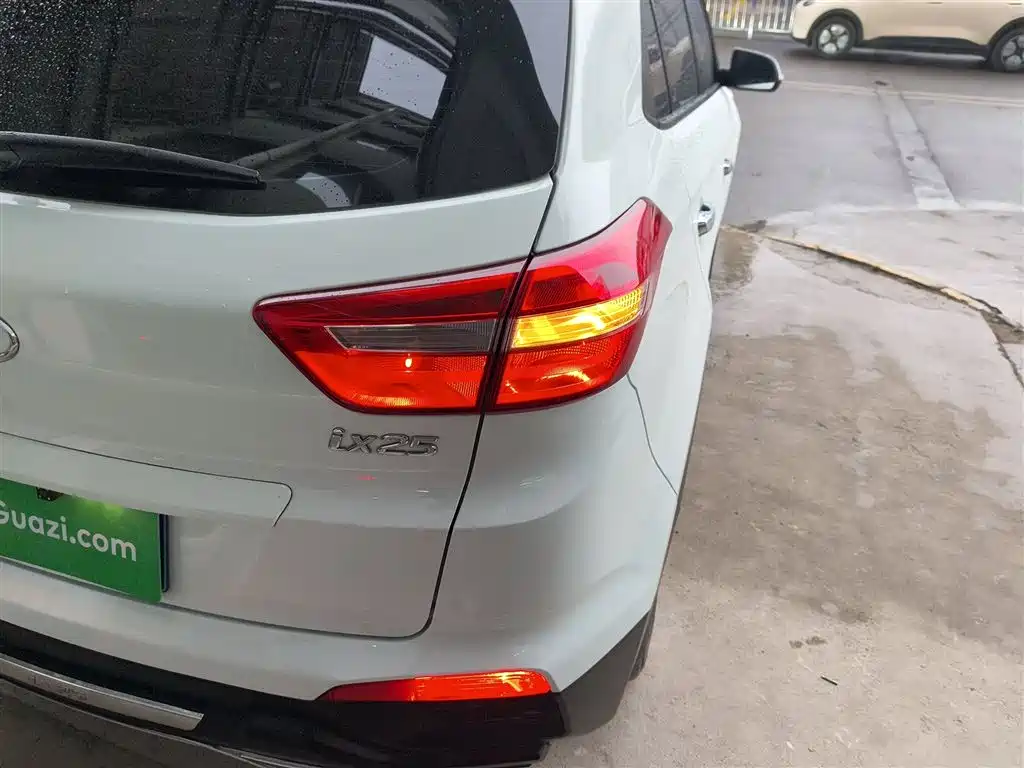 Hyundai Beijing Hyundai ix25 2015 1.6L Automatic 2WD Smart GLS фото 8
