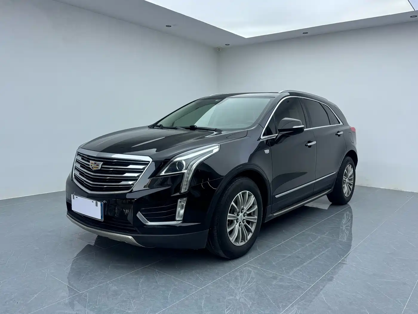 Cadillac XT5 2016 2016 25T Luxury Model