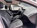 Фото 7 - Ford Focus