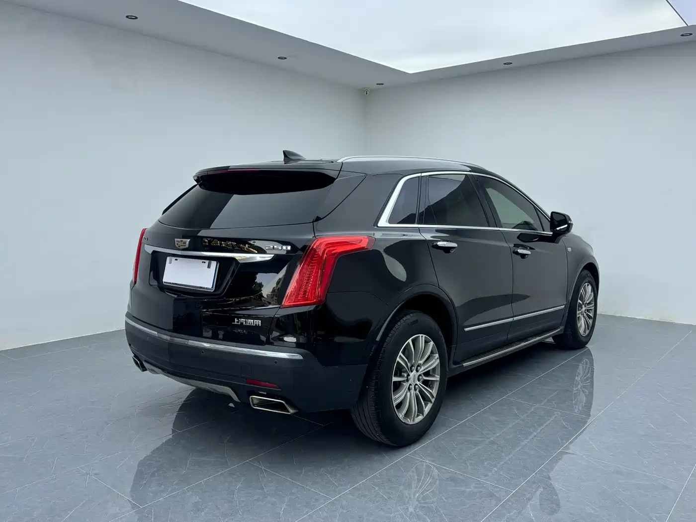 Cadillac XT5 2016 2016 25T Luxury Model