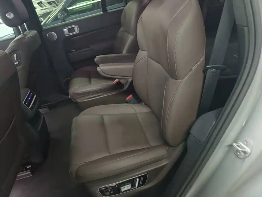 Li Auto L8 2022 2023 Pro