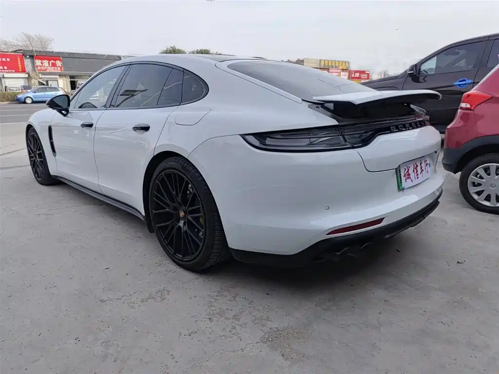 Porsche Panamera New Energy 2022 Panamera 4 E-Hybrid Platinum Edition 2.9T фото 6