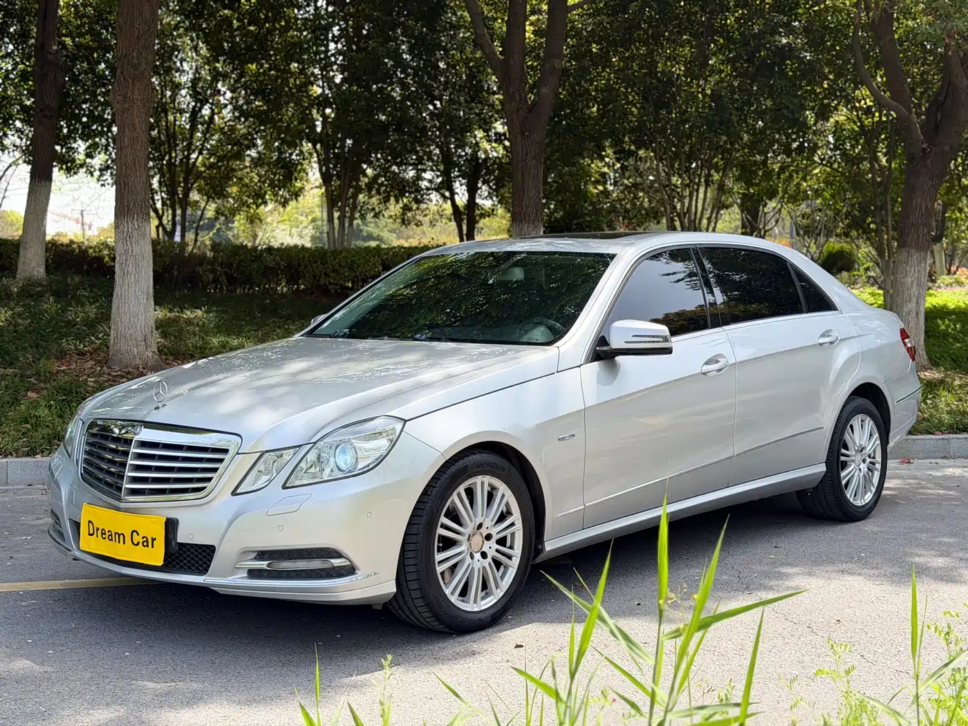 Mercedes-Benz E-Class 2011 E 260 L CGI Fashion