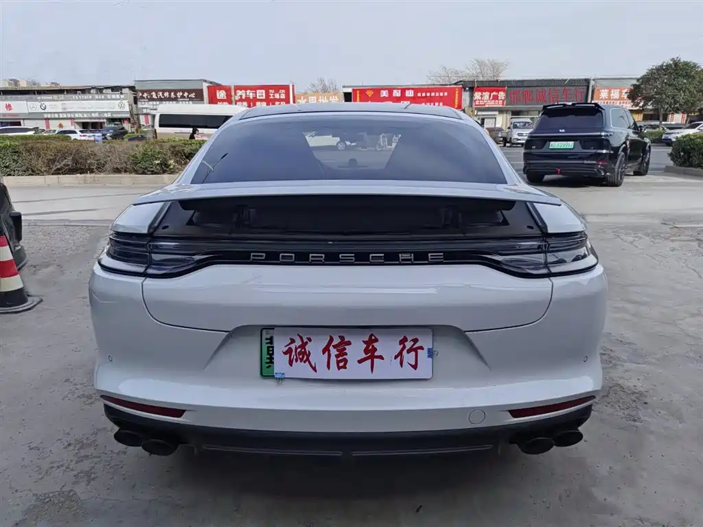 Porsche Panamera New Energy 2022 Panamera 4 E-Hybrid Platinum Edition 2.9T фото 5