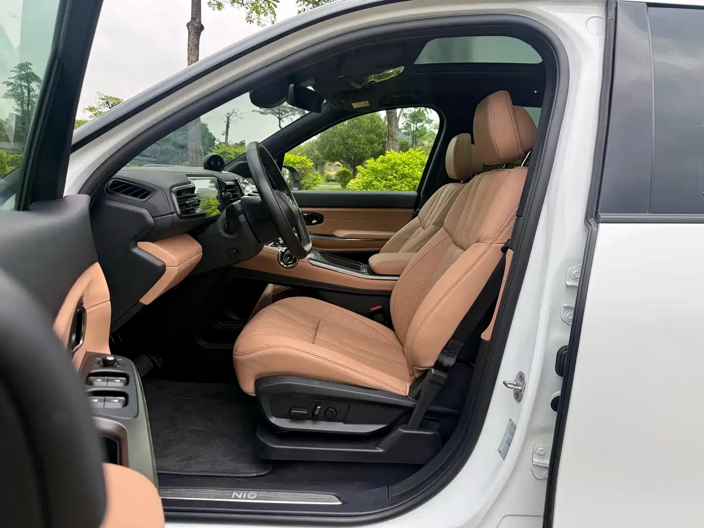 NIO NIO ES8