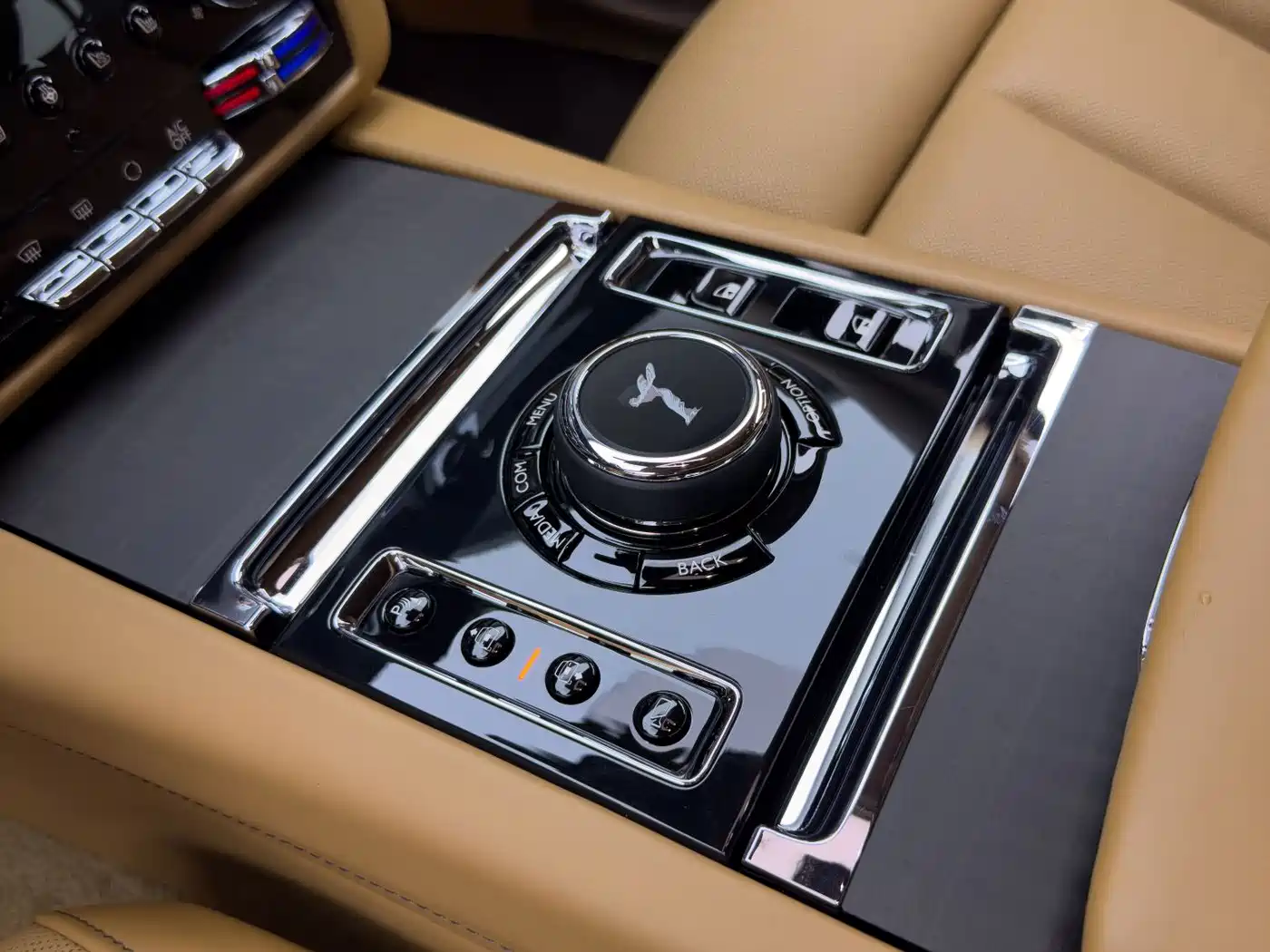 Фото 25 - Rolls-Royce Ghost