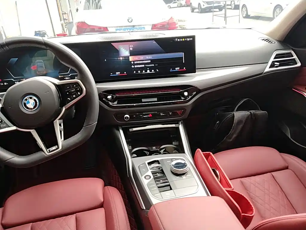 Photo 13 - BMW i3