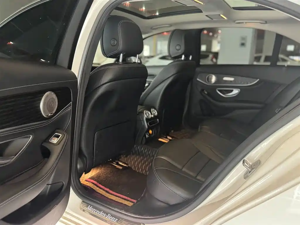 Mercedes-Benz C-Class 2019 C 260 L Sport фото 10