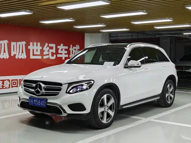 MERCEDES-BENZ GLC
